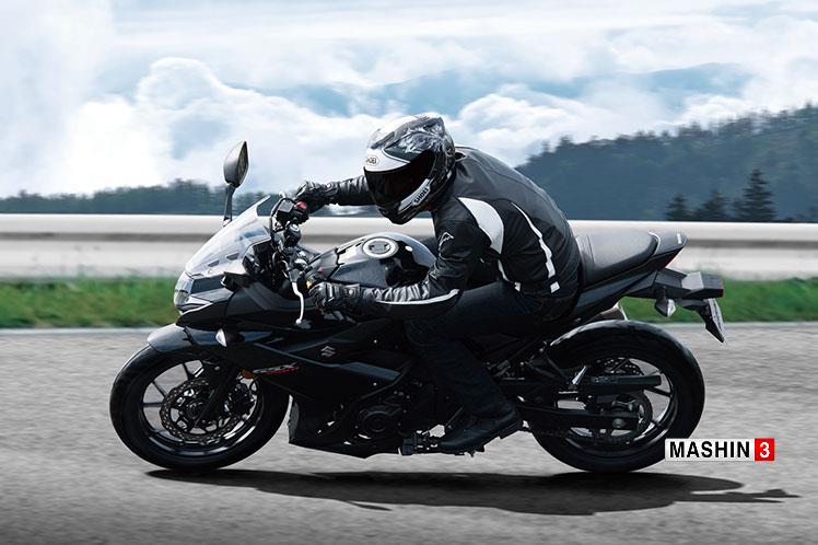 GSX250Rسوزوکی موتور